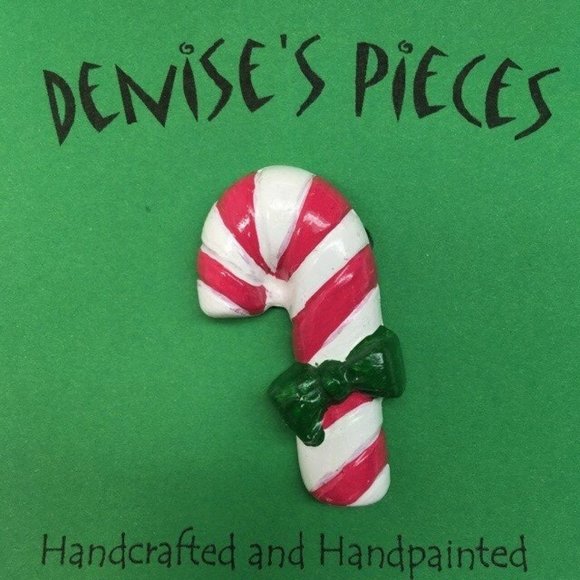 Christmas Pin Brooch Plaster Handcrafted Candy Cane Green Bow Red White Stripe - Picture 1 of 2